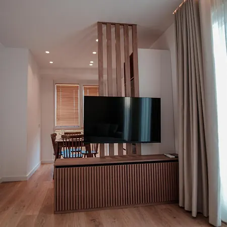 Promar & Appartement Himare