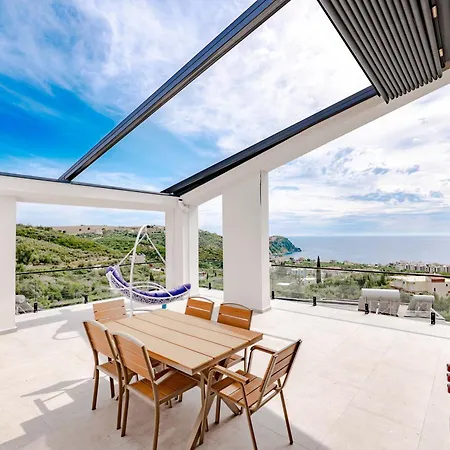 Promar & Apartment Himare